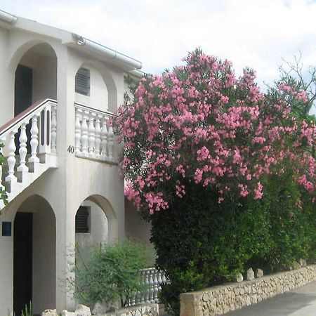 Apartments Mint Povljana - 50M From Sandy Beach Exterior photo