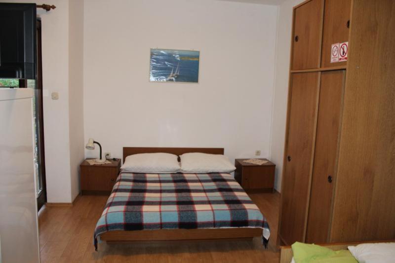 Apartments Mint Povljana - 50M From Sandy Beach Exterior photo