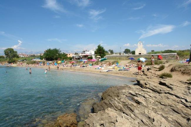 Apartments Mint Povljana - 50M From Sandy Beach Exterior photo